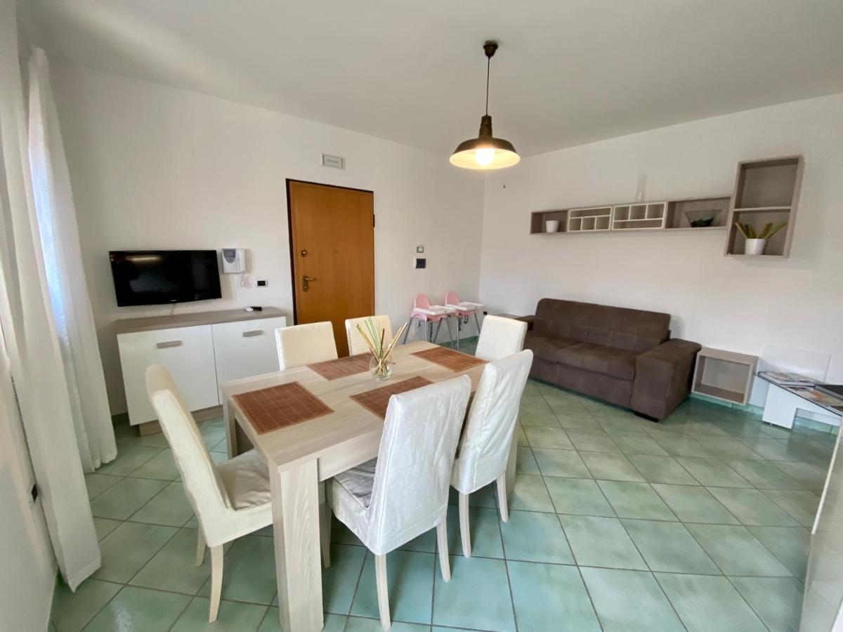 Ganimede Apartament Sperlonga Exterior foto